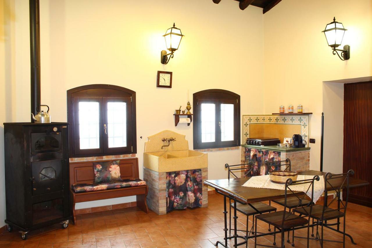 فيلا Casale Maddalena كاريني المظهر الخارجي الصورة
